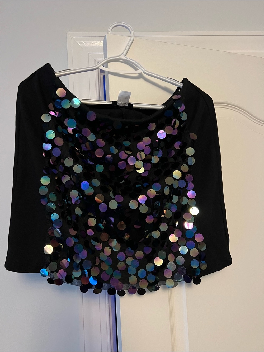 VENUS Black mini skirt with Iridescent Sequin Circles